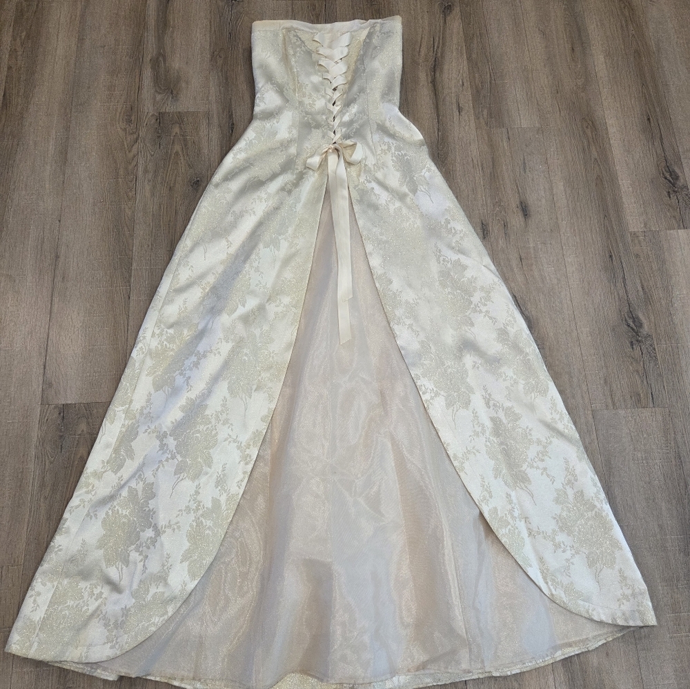 Vtg Ivory Brocade Masquerade  9/10 Wedding Formal Dress Strapless Corset Front